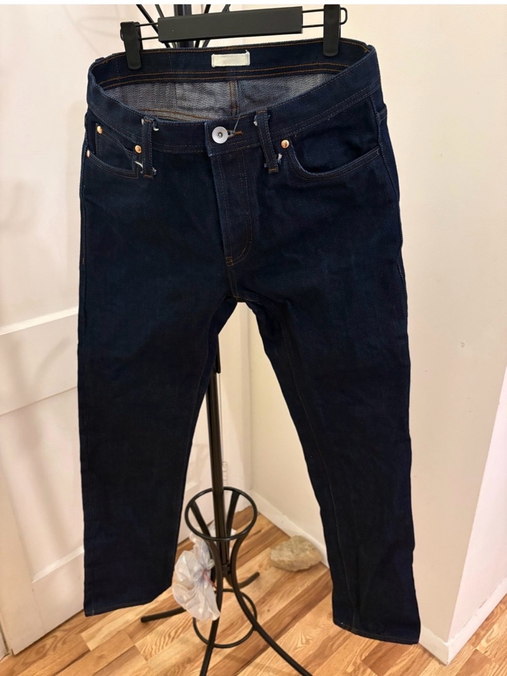 The Unbranded Brand 21oz Heavyweight Raw Selvedge Denim Size 33x32 Skinny UB121